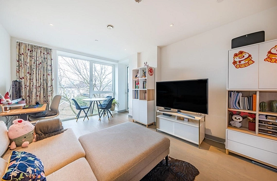 Long Lane, Borough, London, SE1 - Kinleigh Folkard & Hayward