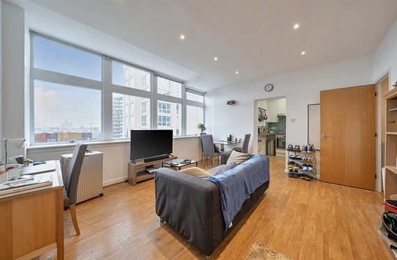 Newington Causeway, Southwark, London, SE1 - Kinleigh Folkard & Hayward