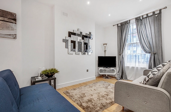 Warren Street, Fitzrovia, London, W1T - Kinleigh Folkard & Hayward