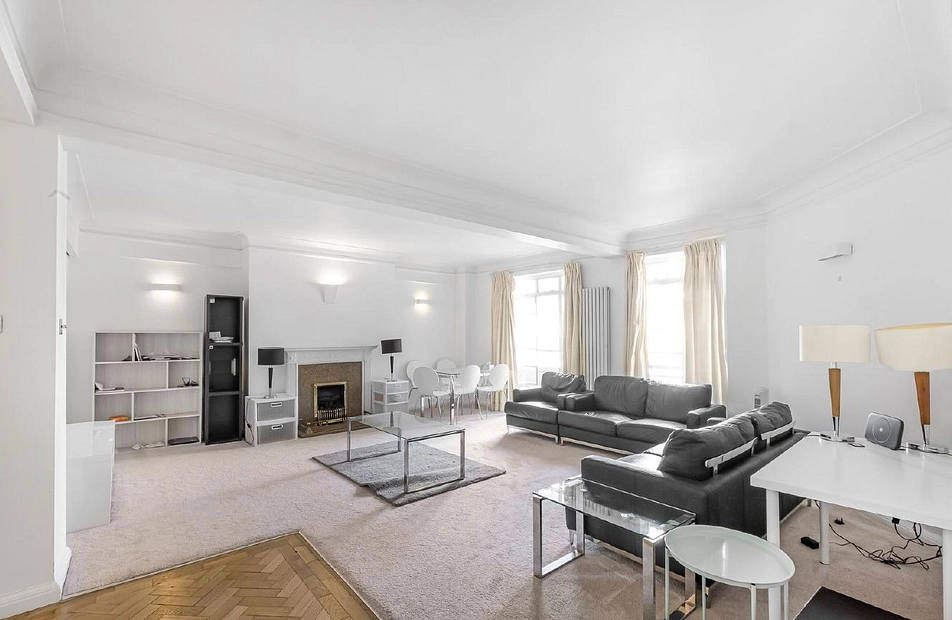 Gloucester Place, Marylebone, London, NW1 - Kinleigh Folkard & Hayward