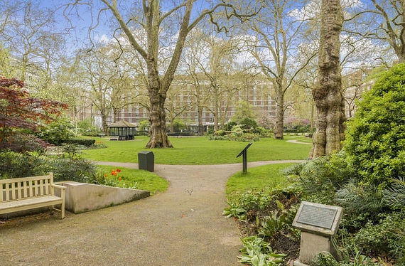 Portman Square, Marylebone, London, W1H - Kinleigh Folkard & Hayward