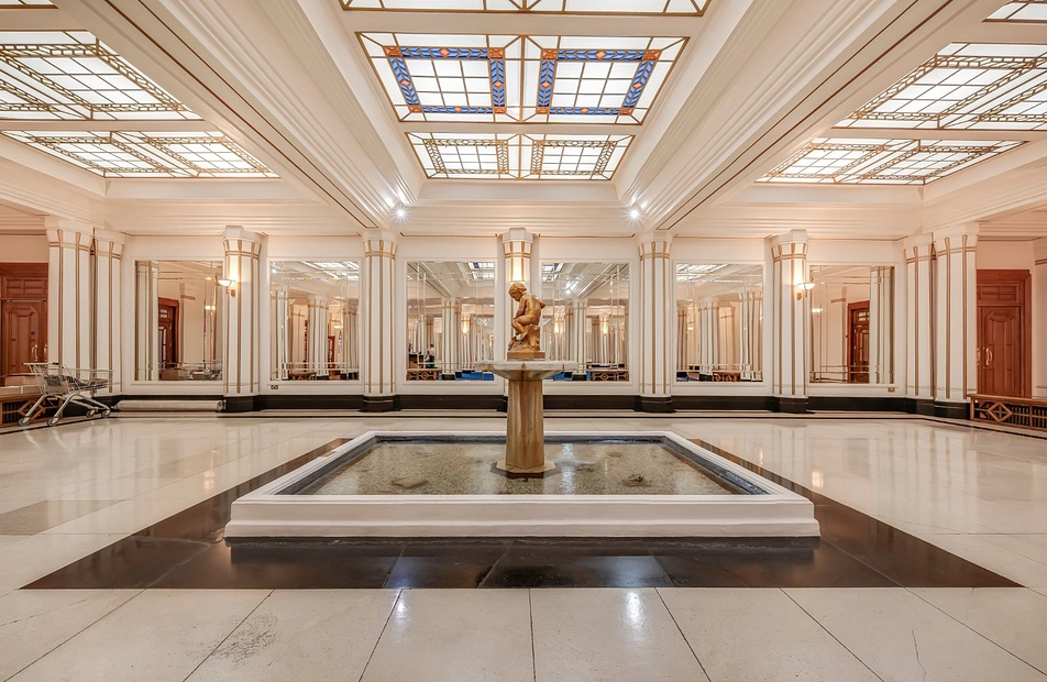 Marylebone Road, Marylebone, London, NW1 - Kinleigh Folkard & Hayward