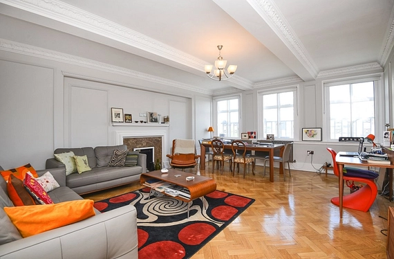 Baker Street, London, NW1 - Kinleigh Folkard & Hayward