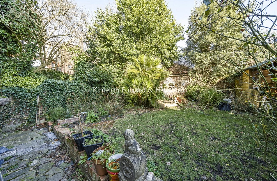 Collingwood Avenue, Muswell Hill, London, N10 - Kinleigh Folkard & Hayward