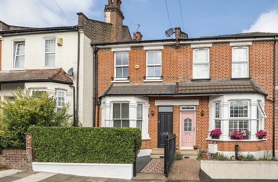 Pembroke Road, Muswell Hill, London, N10 - Kinleigh Folkard & Hayward