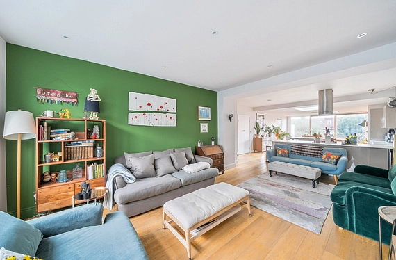 Torrington Gardens, Bounds Green, London, N11 - Kinleigh Folkard & Hayward