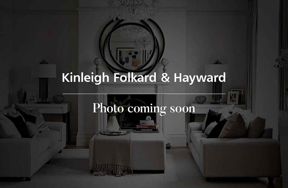 Dalrymple Close, London, N14 - Kinleigh Folkard & Hayward