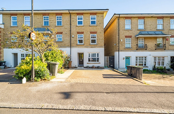 Osier Crescent, Muswell Hill, London, N10 - Kinleigh Folkard & Hayward