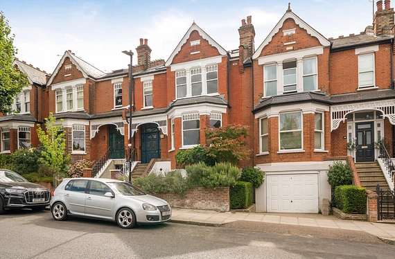 Dukes Avenue, London, N10 - Kinleigh Folkard & Hayward