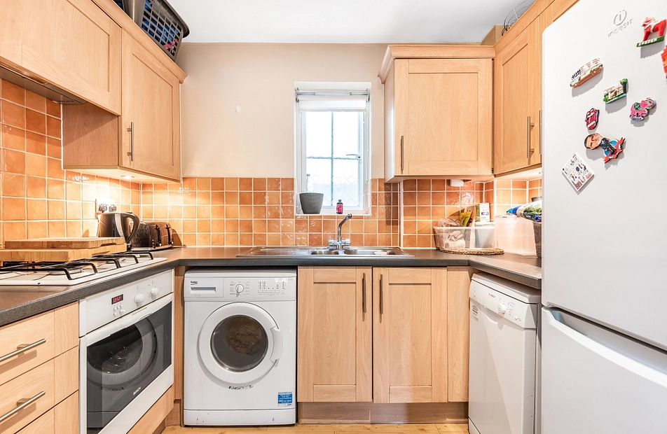 Peckham Road, London, SE15 - Kinleigh Folkard & Hayward