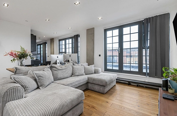 Heaton Road, London, SE15 - Kinleigh Folkard & Hayward