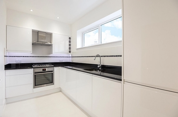 Kapuvar Close, London, SE15 - Kinleigh Folkard & Hayward