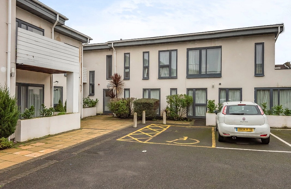 Furley Road, London, SE15 - Kinleigh Folkard & Hayward