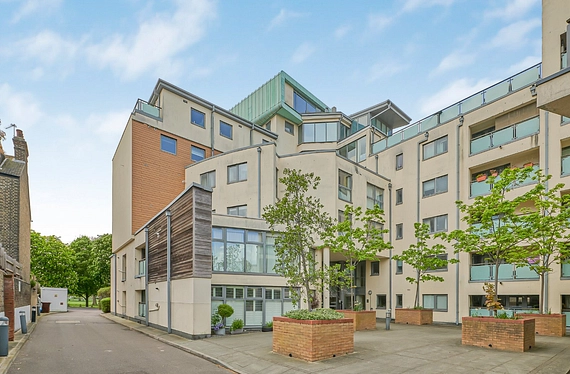 Peckham Rye, London, SE15 - Kinleigh Folkard & Hayward