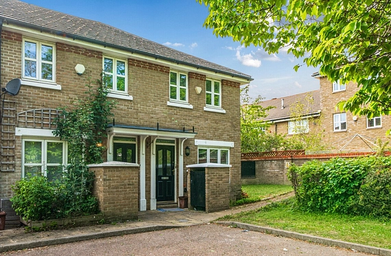 Grenard Close, Peckham, London, SE15 - Kinleigh Folkard & Hayward
