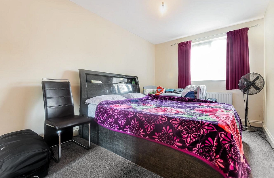 Clifton Way, London, SE15 - Kinleigh Folkard & Hayward