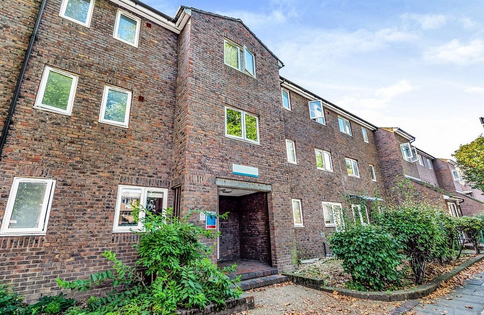 Clifton Way, London, SE15 - Kinleigh Folkard & Hayward