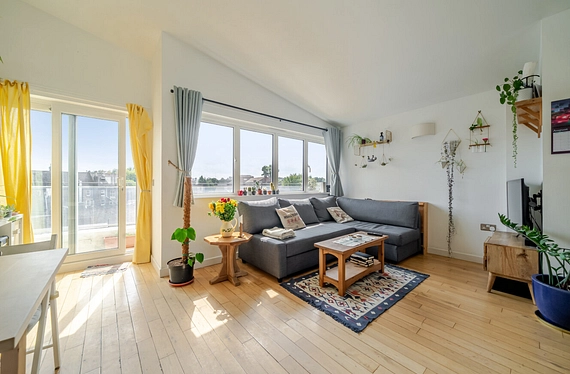 Sternhall Lane, London, SE15 - Kinleigh Folkard & Hayward