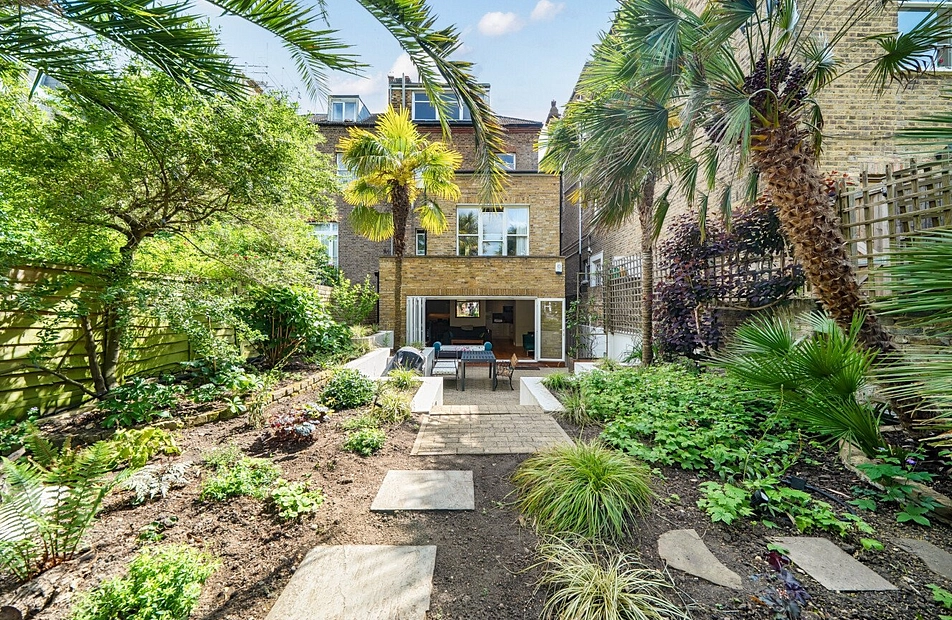 Disraeli Road, Putney, London, SW15 - Kinleigh Folkard & Hayward