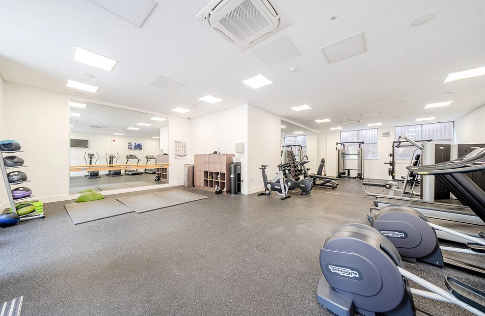 Plaza Gardens, Putney, London, SW15 - Kinleigh Folkard & Hayward