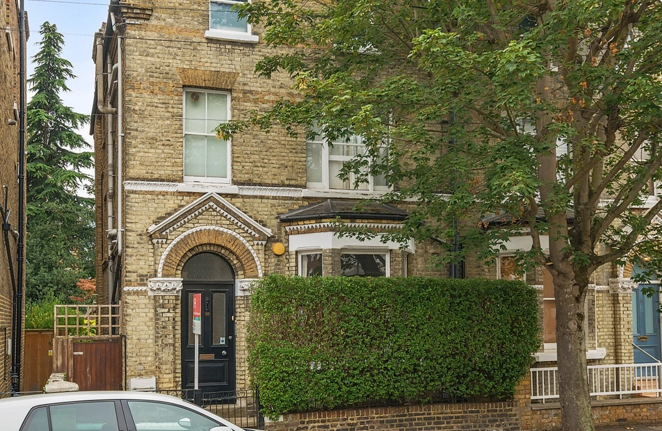 Werter Road, London, SW15 - Kinleigh Folkard & Hayward