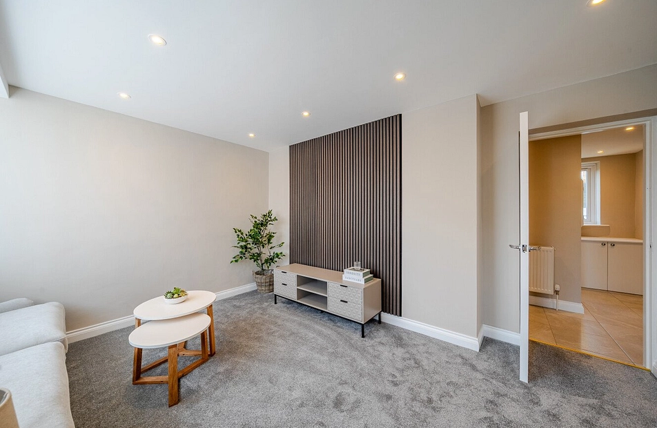 Innes Gardens, London, SW15 - Kinleigh Folkard & Hayward