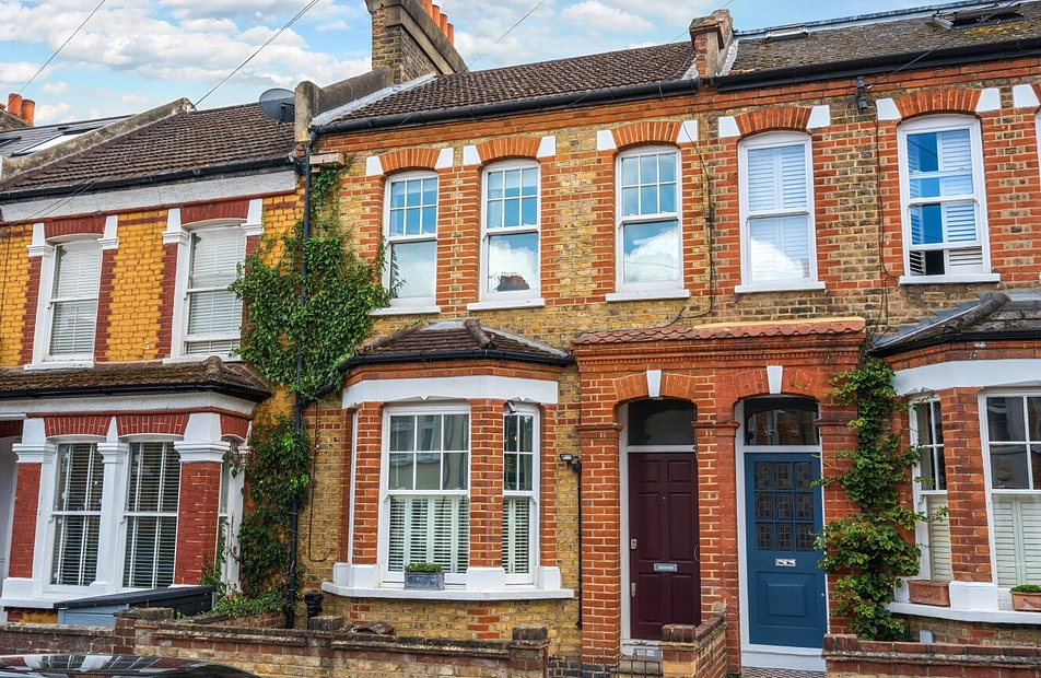 Fawe Park Road, London, SW15 - Kinleigh Folkard & Hayward