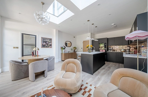 Oakhill Place, London, SW15 - Kinleigh Folkard & Hayward