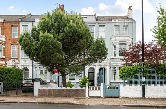 Upper Richmond Road, Putney, London, SW15 - Kinleigh Folkard & Hayward