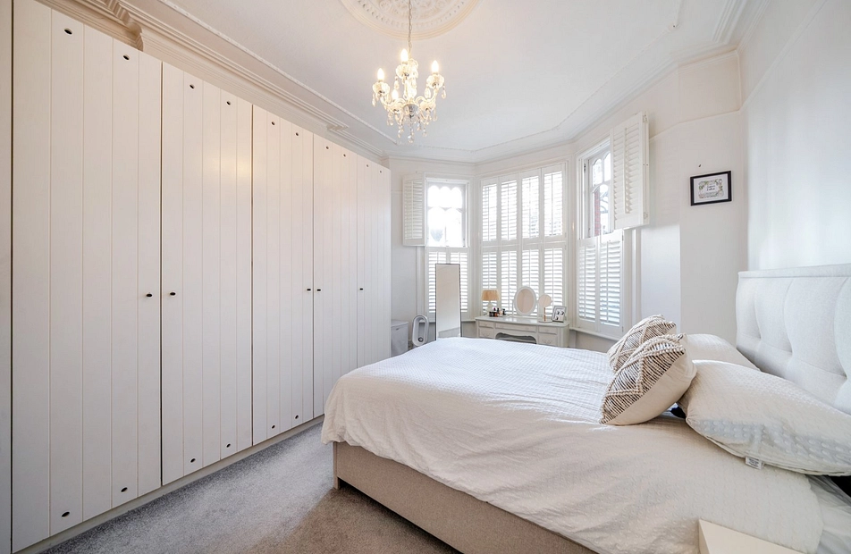 Crediton Road, Kensal Rise, London, NW10 - Kinleigh Folkard & Hayward