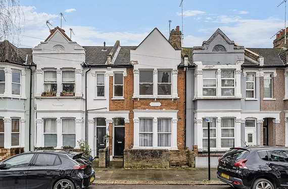 Charteris Road, Quuens Park, London, NW6 - Kinleigh Folkard & Hayward