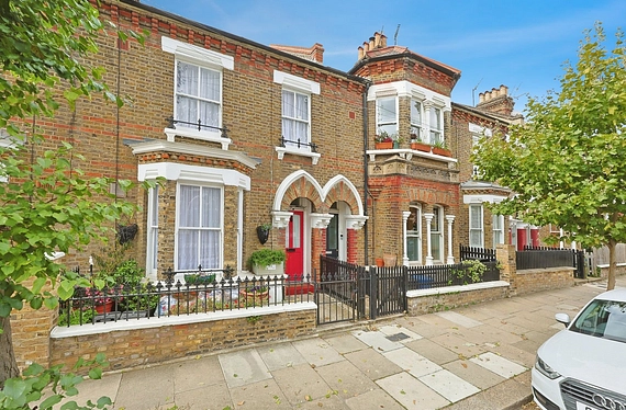 Fifth Avenue, Queens Park, London, W10 - Kinleigh Folkard & Hayward