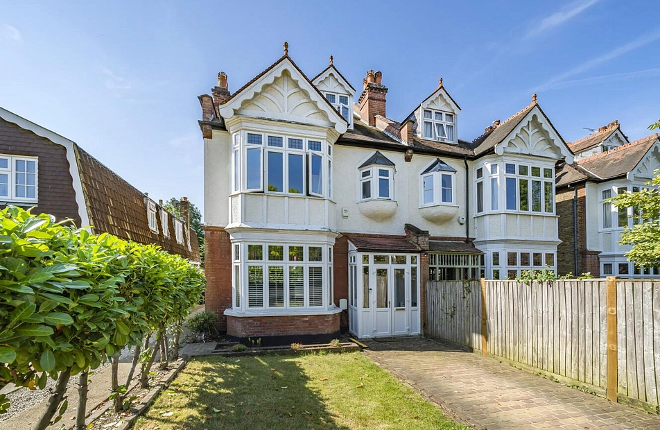 Cottenham Park Road, West Wimbledon, London, SW20 - Kinleigh Folkard & Hayward