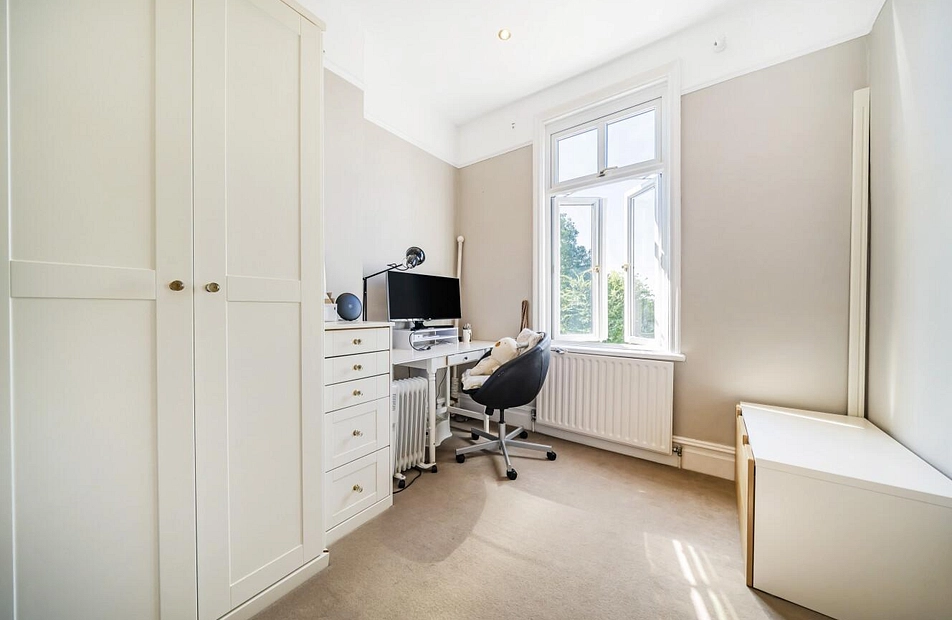 Cottenham Park Road, West Wimbledon, London, SW20 - Kinleigh Folkard & Hayward