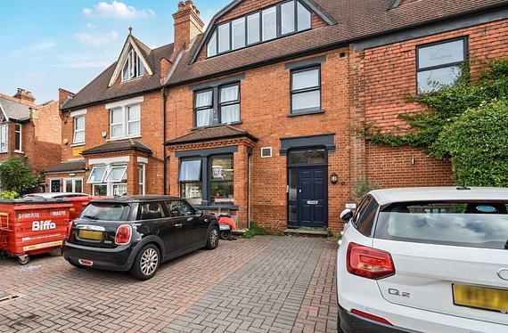 Durham Road, Raynes Park, London, SW20 - Kinleigh Folkard & Hayward