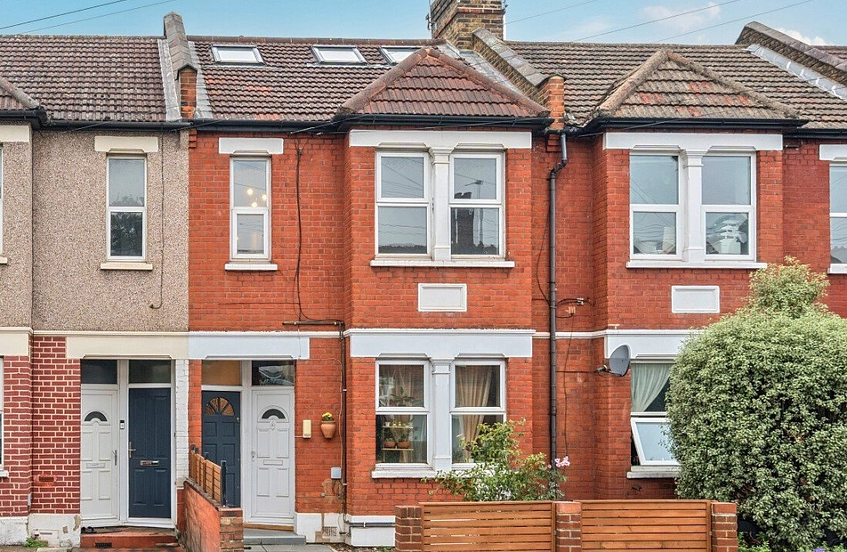 Kingston Road, London, SW20 - Kinleigh Folkard & Hayward