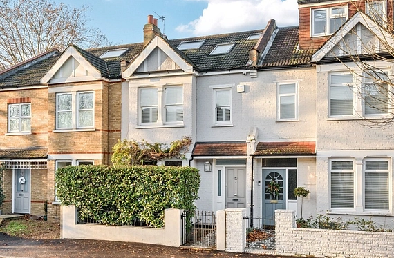 Carlton Park Avenue, Raynes Park, SW20 - Kinleigh Folkard & Hayward