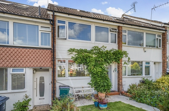 Cranford Close, London, SW20 - Kinleigh Folkard & Hayward