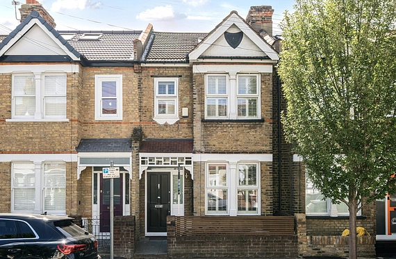 Gore Road, Raynes Park, London, SW20 - Kinleigh Folkard & Hayward