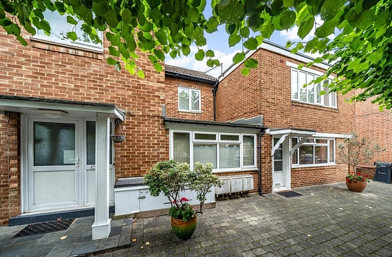 Delamere Road, Raynes Park, London, SW20 - Kinleigh Folkard & Hayward