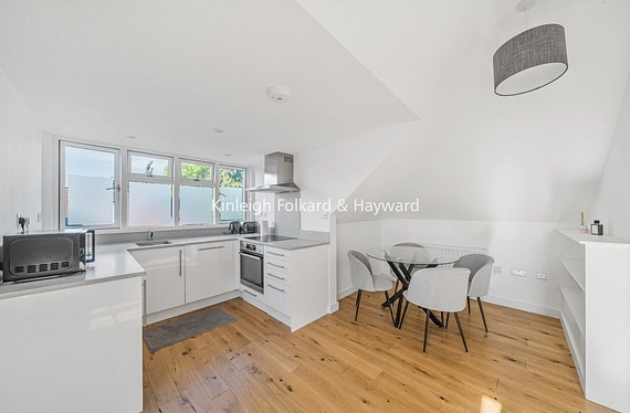 Grand Drive, Raynes Park, London, SW20 - Kinleigh Folkard & Hayward