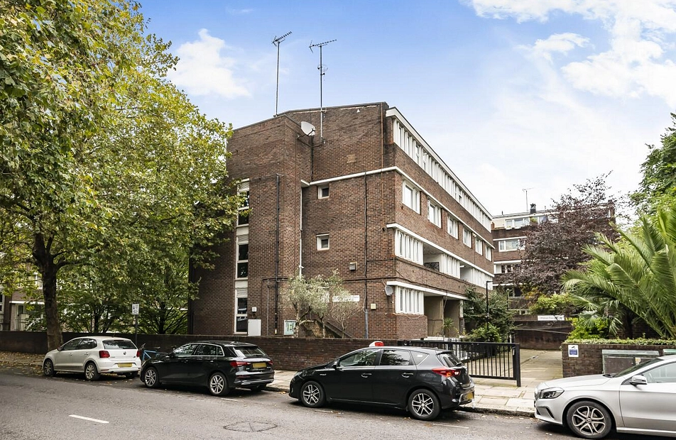 Finborough Road, Chelsea, London, SW10 - Kinleigh Folkard & Hayward