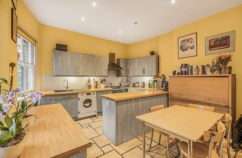 Eccleston Street, Belgravia, London, SW1W - Kinleigh Folkard & Hayward