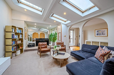 Thurloe Street, South Kensington, London, SW7 – pohled 2