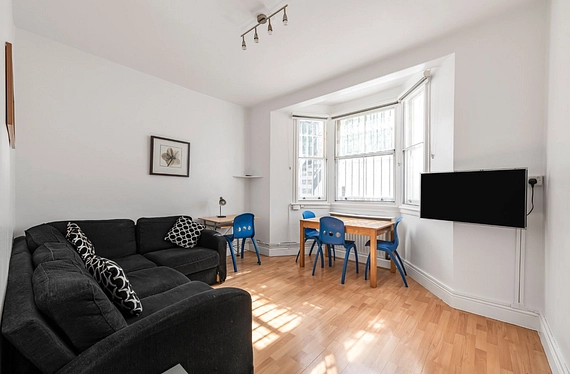 Finborough Road, London, SW10 - Kinleigh Folkard & Hayward