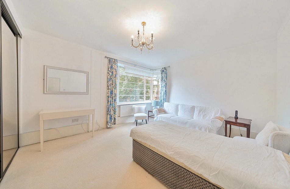 Wimbledon Park Side, London, SW19 - Kinleigh Folkard & Hayward