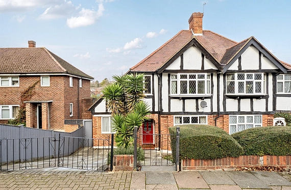 Skeena Hill, London, SW18 - Kinleigh Folkard & Hayward