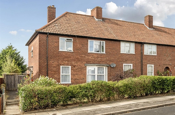 Glastonbury Road, Morden, SM4 - Kinleigh Folkard & Hayward