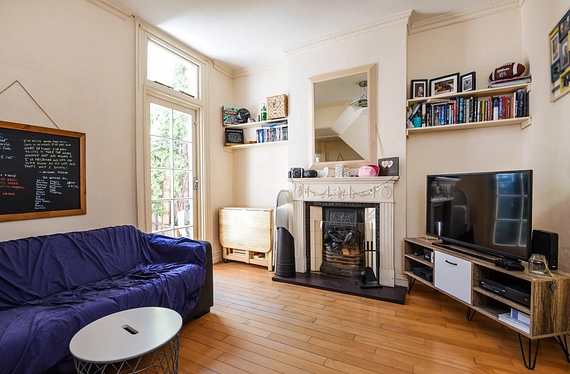 Balvernie Grove, Southfields, London, SW18 - Kinleigh Folkard & Hayward