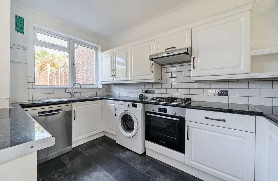 Hampden Way, Southgate, London, N14 - Kinleigh Folkard & Hayward